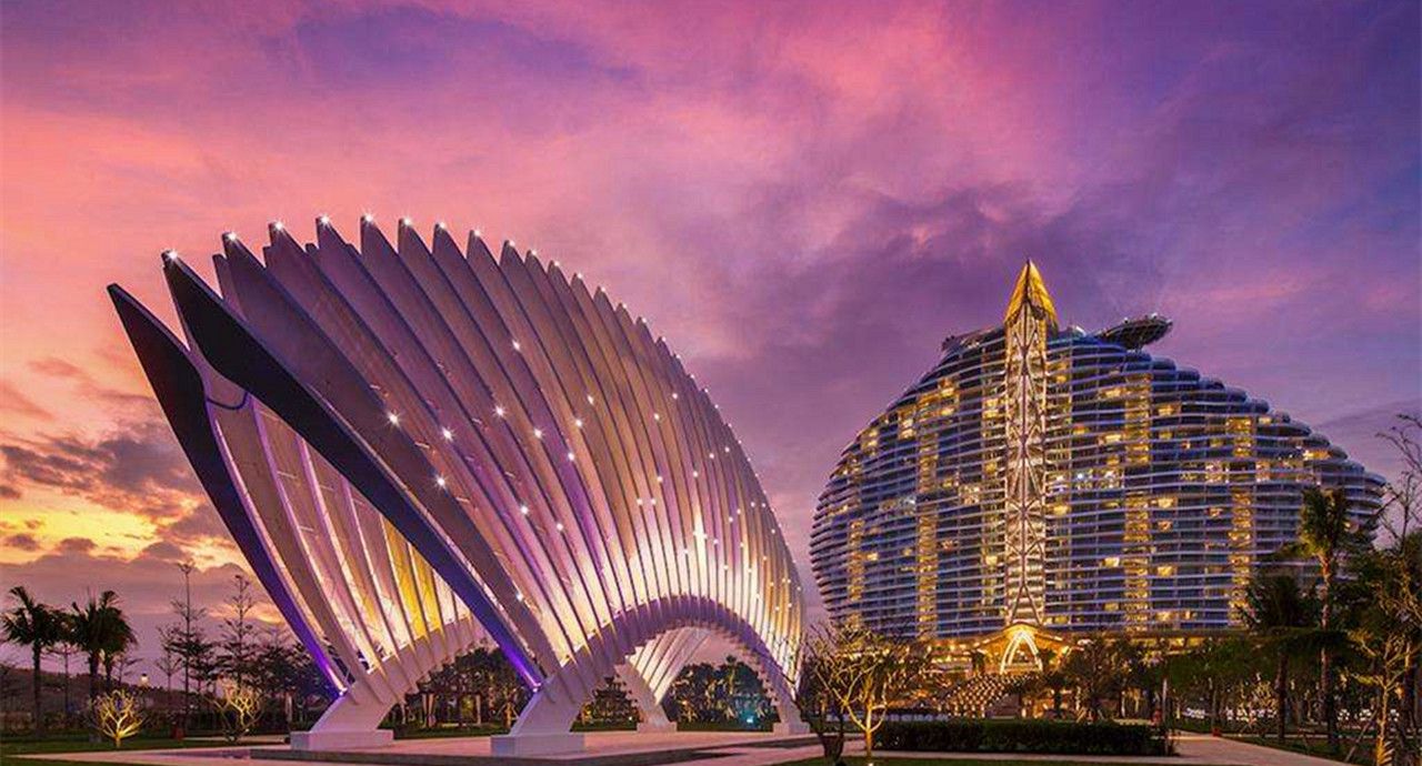 中国最奢华的七星级酒店:耗资36亿元，堪比迪拜的帆船酒店!