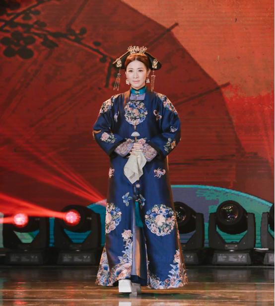 《梦回大清》路透:女主李兰迪太壮!衣服和《延禧攻略》太像了!