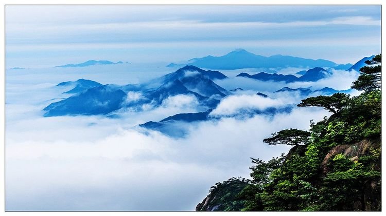 初夏的三清山,一场大雨过后,云海升腾宛如仙境美不胜收