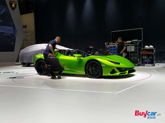 2019上海车展探馆 兰博基尼Huracán EVO Spyder敞篷版亮相车展