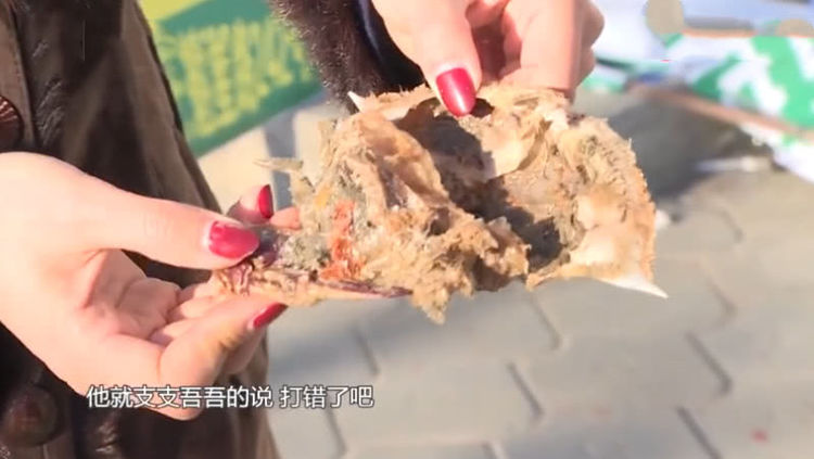 女子花七千网购10箱大闸蟹，掰开脸黑，顾客：把俺当傻子