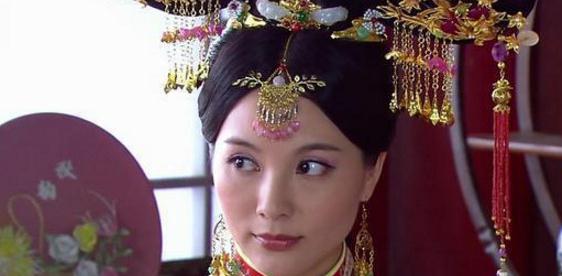 此女13岁进宫14岁生子