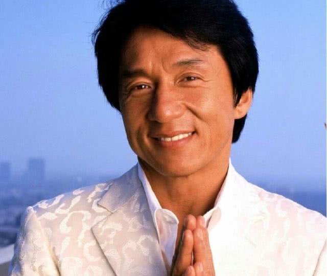 庆中华人民共和国成立60周年的毛主席东方红纪念手表的价格是多少