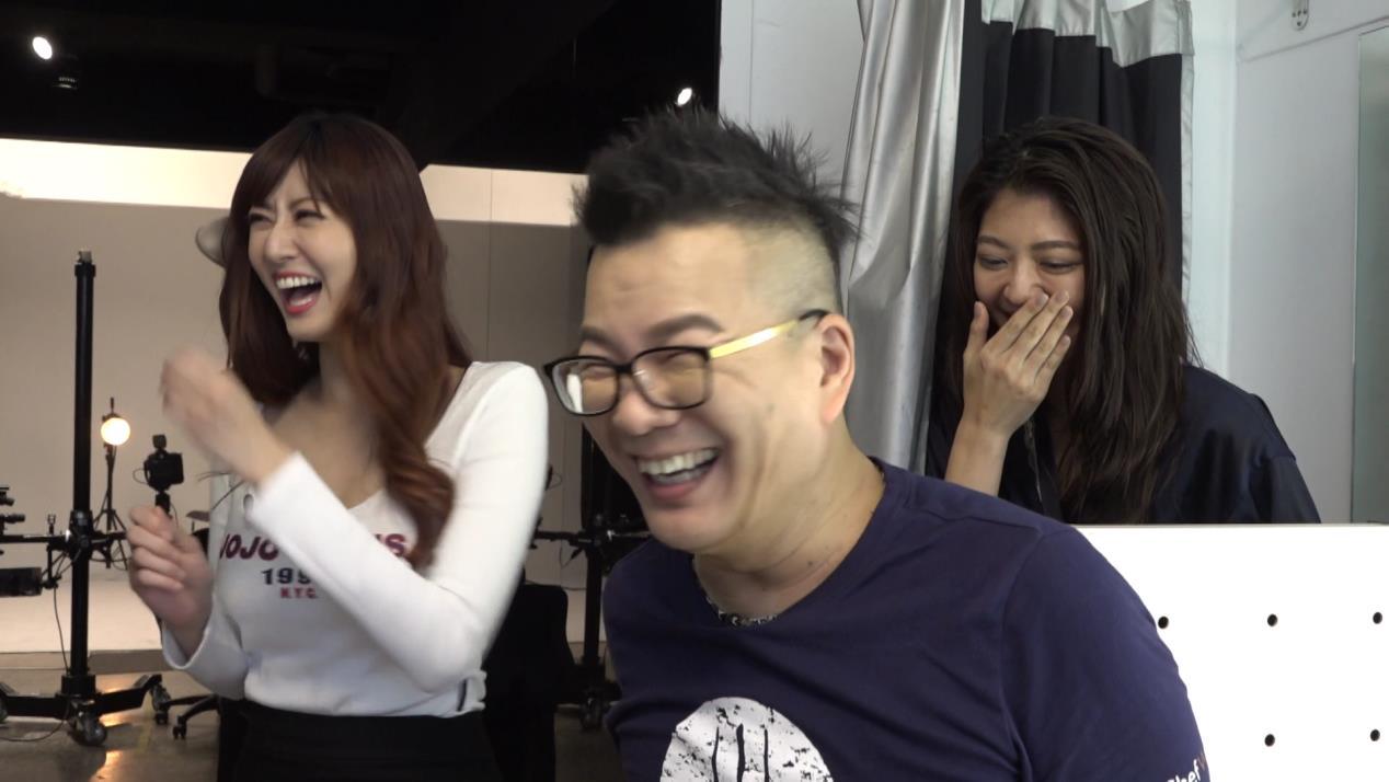 台湾20年来首位男性！沈玉琳登FHM封面笑开怀|沈玉琳|封面|男性_新浪新闻