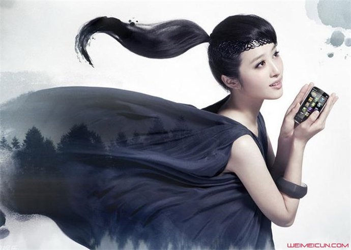 颜丹晨和李欣汝好像 两人对比照曝光长相相似