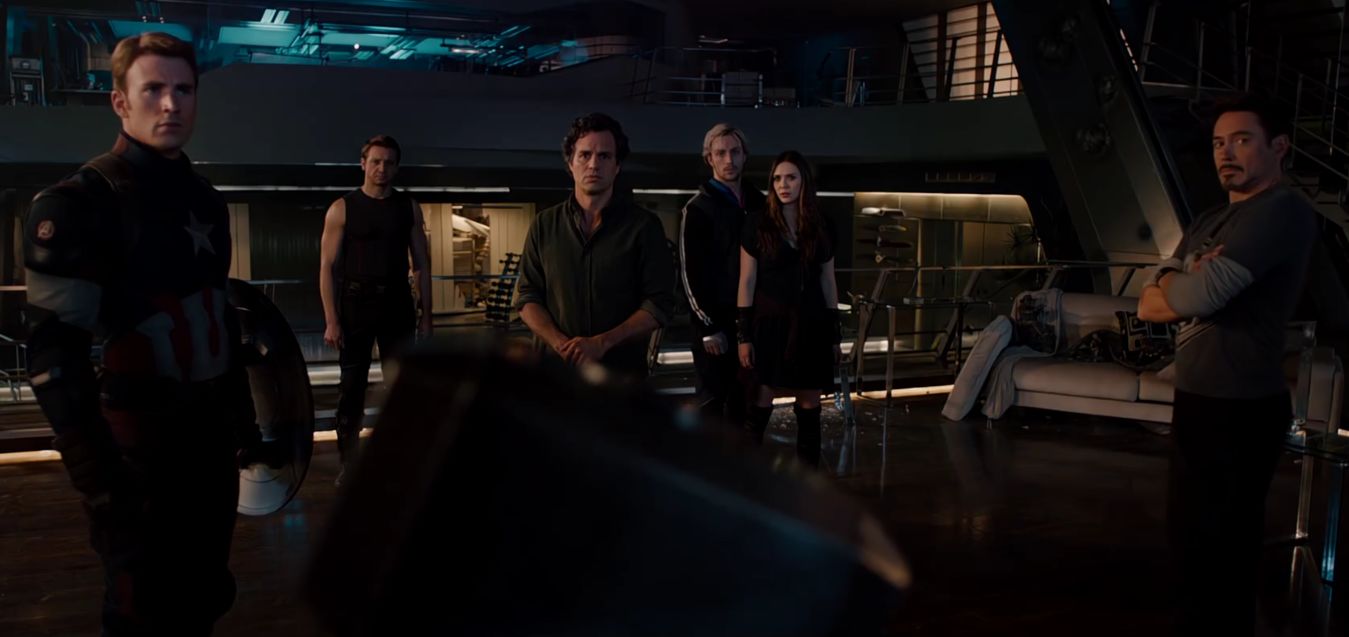 漫威4大欢乐镜头:雷神锤子成笑柄,奇异博士上