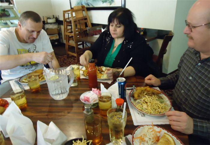 “吃了改良后的美式中餐，中国人感觉如何?”回答让老外扎心