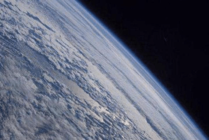 大气层内隐藏着未知生物,我们却对它们一无所知,究竟...