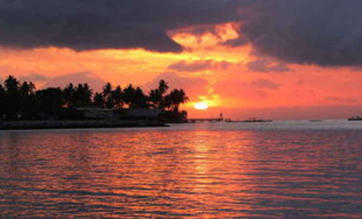 这个国家对中国免签,进入这里后就像到了世外