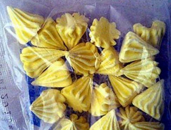 盘点80后儿时经典零食,吃过2个以上就算你老了,赶紧来