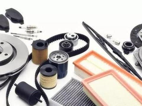 一年跑不到8千公里，还按公里数保养吗？别再浪费钱了！