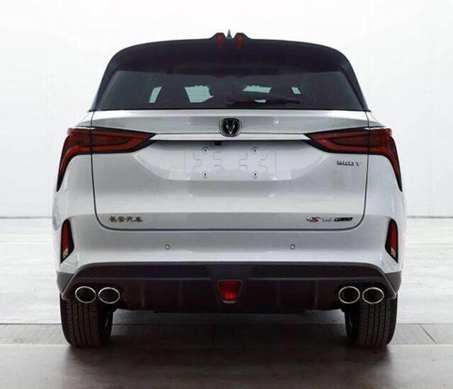 ����CS75 PLUS�����ع⣬"����"���ˣ�ʵ���Ϻ���չ��