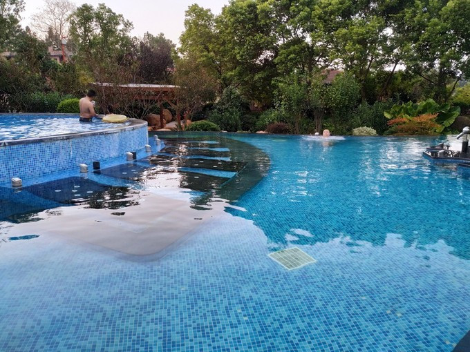 让恋情瞬间升温的9个最佳约会地点下雨也可以约会的地方 让恋情瞬间升温的9个最佳约会地点 下雨也可以约会的地方