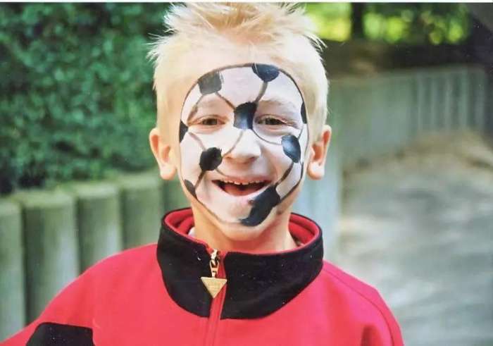 一个错误的决定, 让他从德国梅西变成了只值5