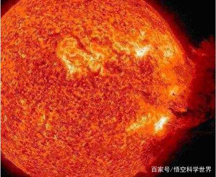 太阳的生命周期有限,它将如何演变?在变成红巨星后再变成白矮星