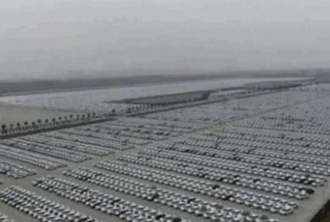 又一款合资车“完了”，库存车成灾，员工：不买它的车不让进！