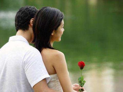 出轨女人的种种表现