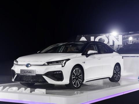 L2自动驾驶，综合续航超510km，这款纯电车值得期待