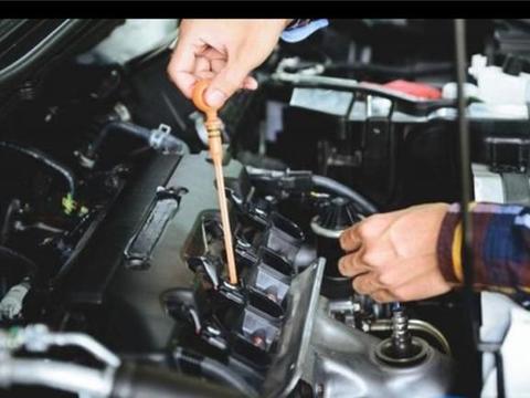 汽车保养频率快！只换机油哪能行！这4个零件保养更要到位！