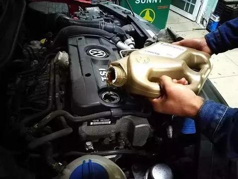 汽车里程到达10万公里，就算是老车了吗，应该如何保养？