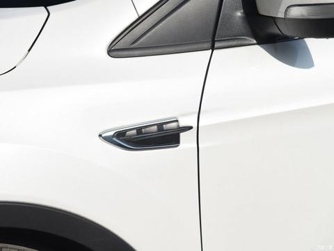 要买哈弗的再等等，2.0T配9AT，油耗仅需7.2L，仅17万起售