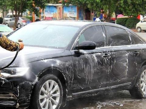 车上最“脏”的4个地方，不说根本注意不到，很多人几年都没洗过