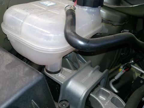 汽车防冻液多久更换一次？关于防冻液的事项一次告诉你