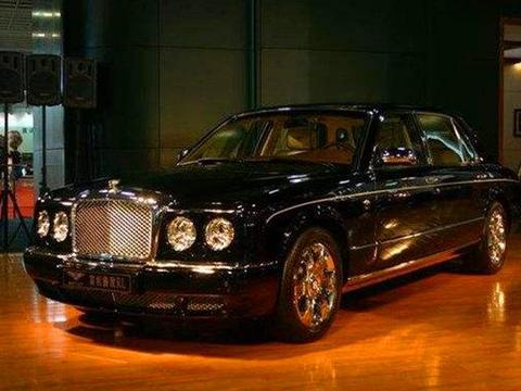 “唐僧”亲自开宾利来保养，4S店师傅：车内一块表比A8还要贵