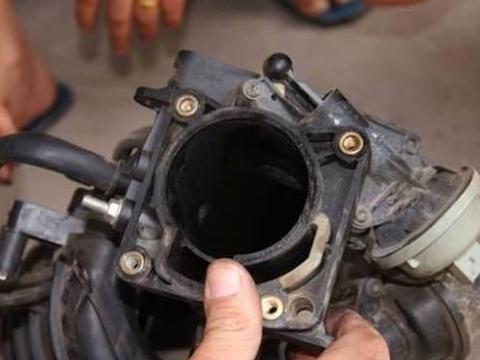 换零件时，别忘了带走“它”