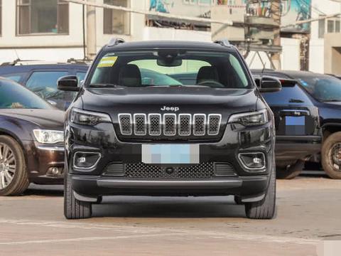 JEEP变聪明了，新车直降7万，配四驱，为哈弗H6捏把汗