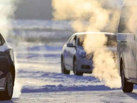 “冬季热车”需要多长时间？拆开发动机后终于明白了，后悔刚知道