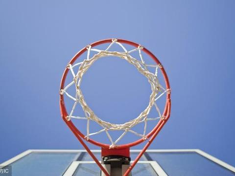 传球如手术刀篮板如磁铁