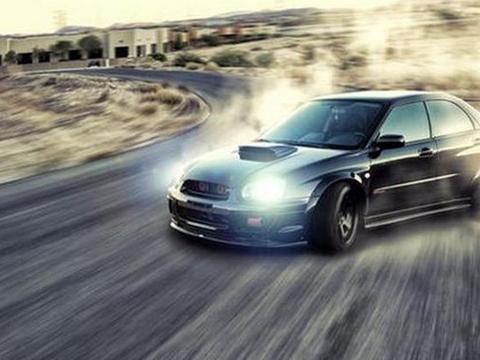 为什么老司机跑长途前都要踩两脚刹车？原因让人意外