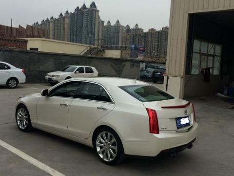 白车发黄很难看？油漆工：不用重新喷漆，一个土法子，天天开新车