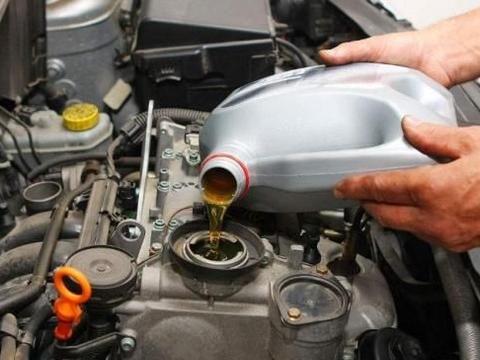 5000公里更换机油是“吹牛”？修车师傅：不想修车就按我说的来