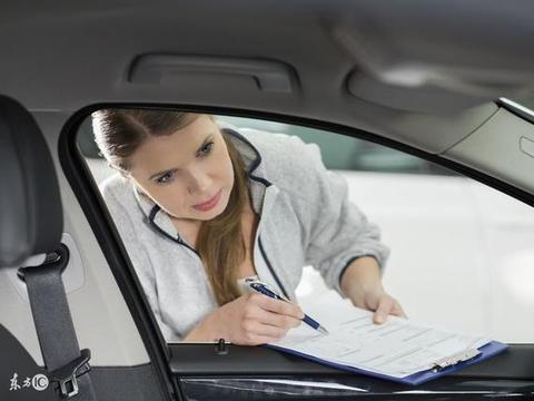 在对车身内外进行保养时，需要注意这些细节