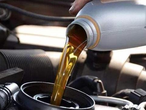 5千公里换一次机油是“扯淡”？维修工：不想换发动机别这样换