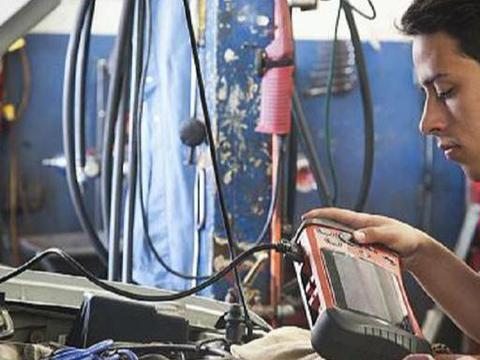 汽车行驶60000公里后，这3个地方要记得更换！