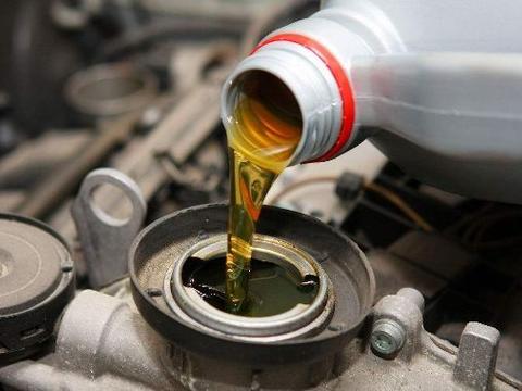 镀膜就是上“保险柜”？机油粘度越高越好？别掉入这些保养误区！