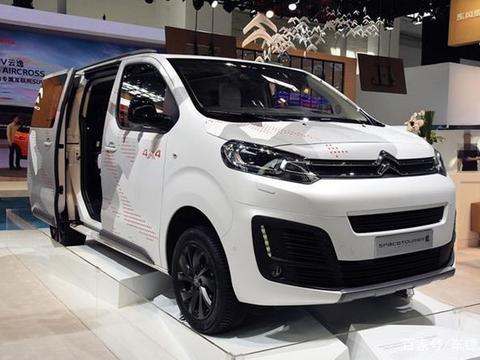 ​雪铁龙“4驱MPV”2.0T发动机，配双侧滑门，座椅可随便组合