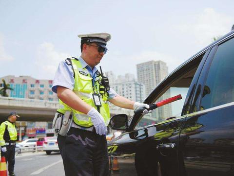 酒驾、疲劳驾驶层出不穷，这些技术或许可以帮助我们
