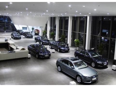 买新车，若遇4S店强制让你买车险咋办？网友：其实就这句话的事