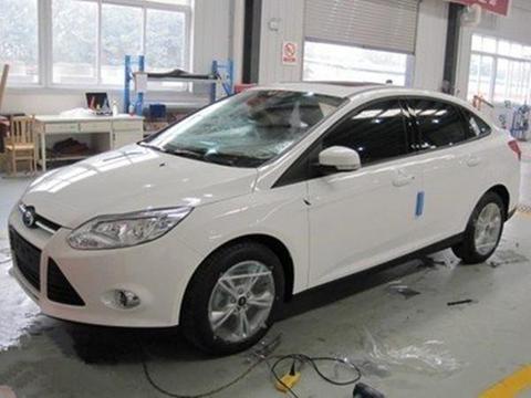 你知道，养车一年要花多少钱？网友：其实车更适合农村！