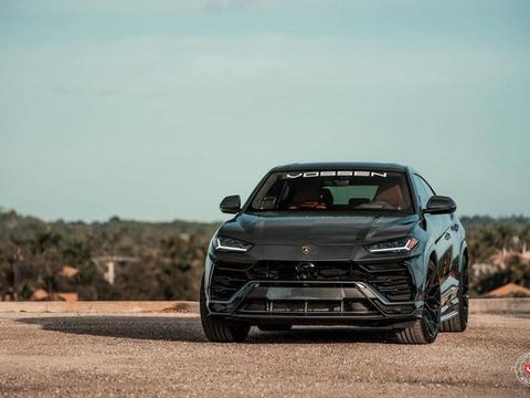 恭喜兰博基尼做了正确的选择，将全新SUV投放中国市场