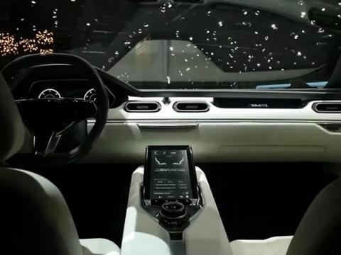 开这跑车的门像开铁闸门，Italydesign DaVinci也是尴尬
