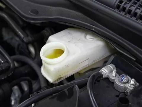 这7个零件定期更换，让你的爱车永无大修！