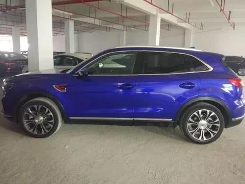 想知道“红旗“近期资讯盘点，你想要的这里都有