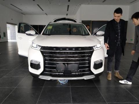 到店体验奇瑞星途TX，外形有看点，后排空间有惊喜，就等售价了