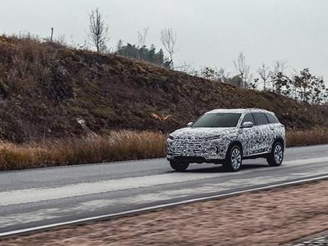 长安全新SUV谍照曝光，搭载2.0T+8AT动力，全新家族设计更出彩