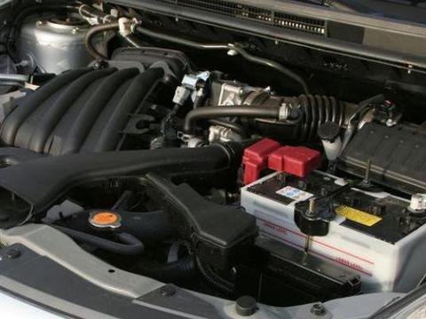 汽车电瓶最长能使用多久呢？平常应该注意什么才能延长寿命？